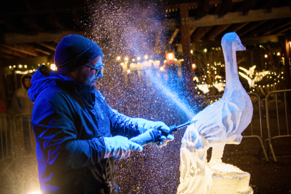 Ice Carving Demonstrations